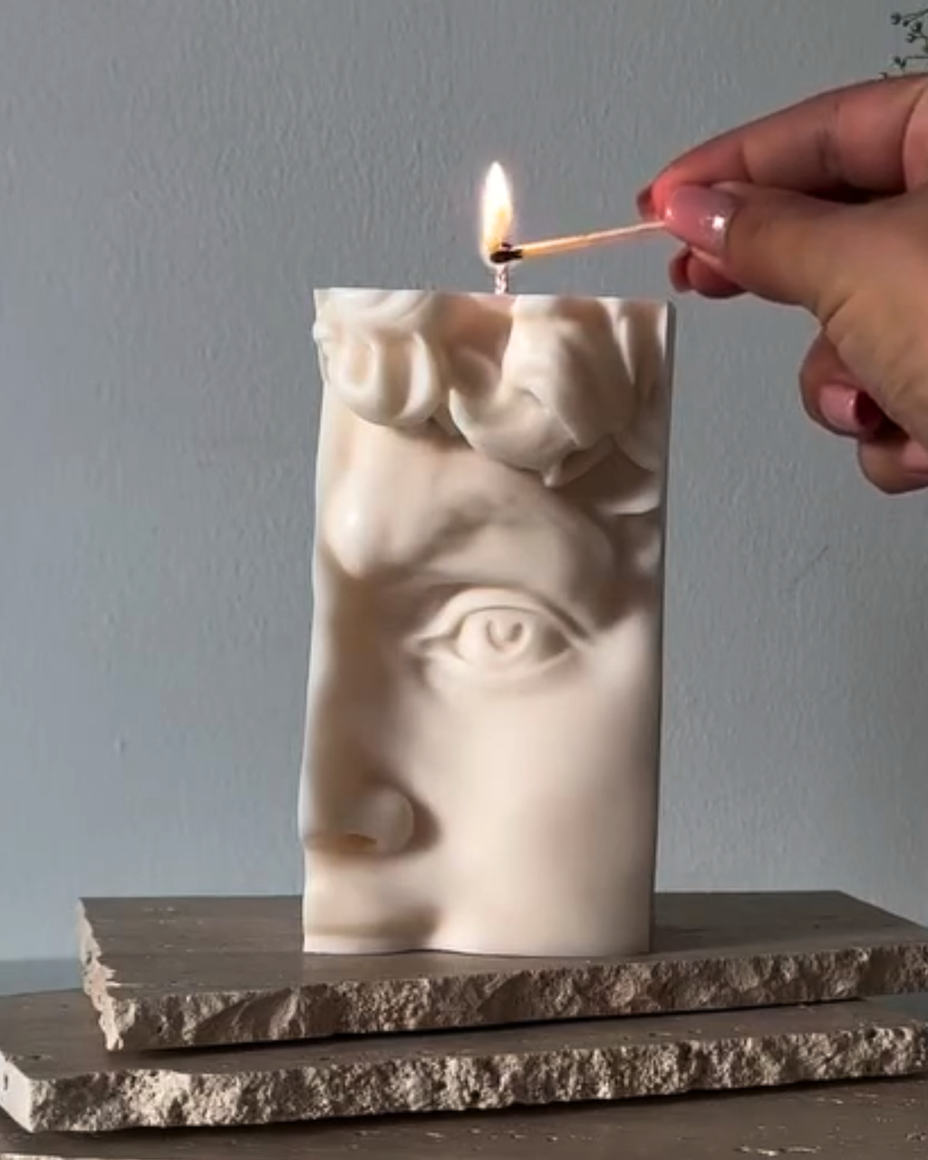 David Half Face Greek Candle